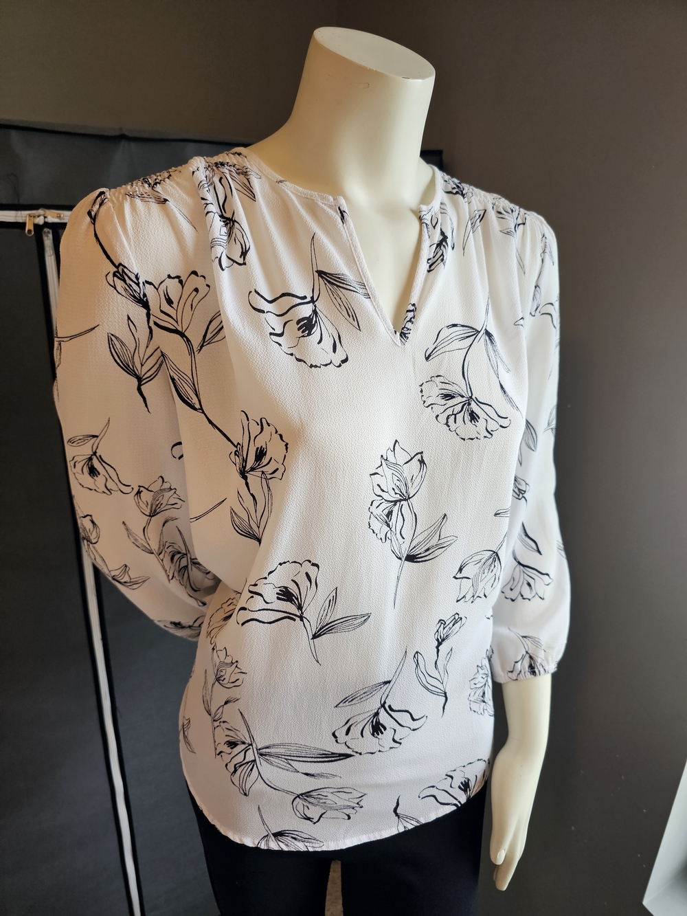 fun 2 fun White Blouse with Black Floral Print